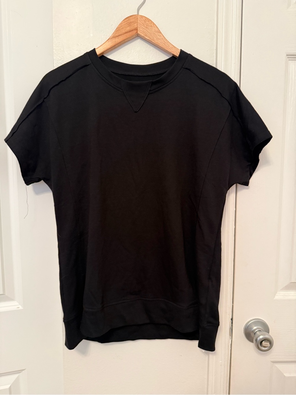 Women’s Short Sleeve Crewneck Tee - Black